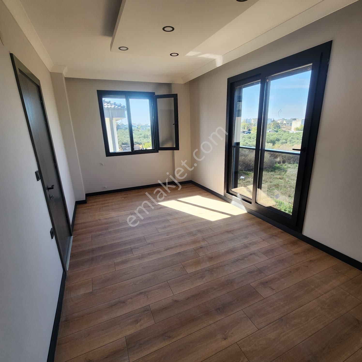 Didimde Tam Müstakil 3+1 Ayrı Mutfaklı Havuzlu ,garajlı Villa - Görsel 8