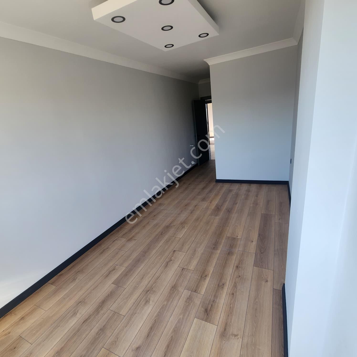 Didimde Tam Müstakil 3+1 Ayrı Mutfaklı Havuzlu ,garajlı Villa - Görsel 13