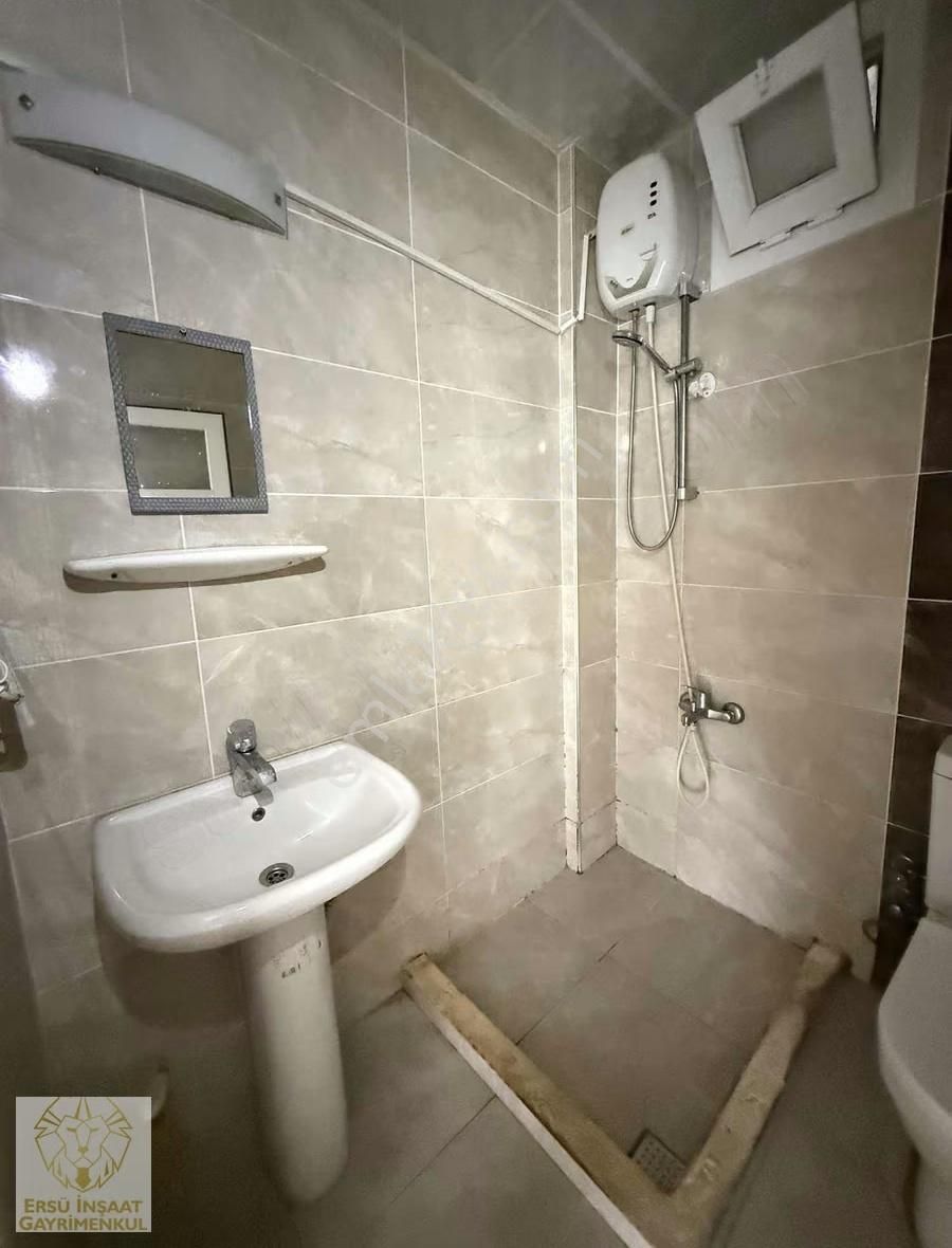 Ersü'den Acil Satılık Göztepe Metro Yakını 1+1 Daire - Görsel 9