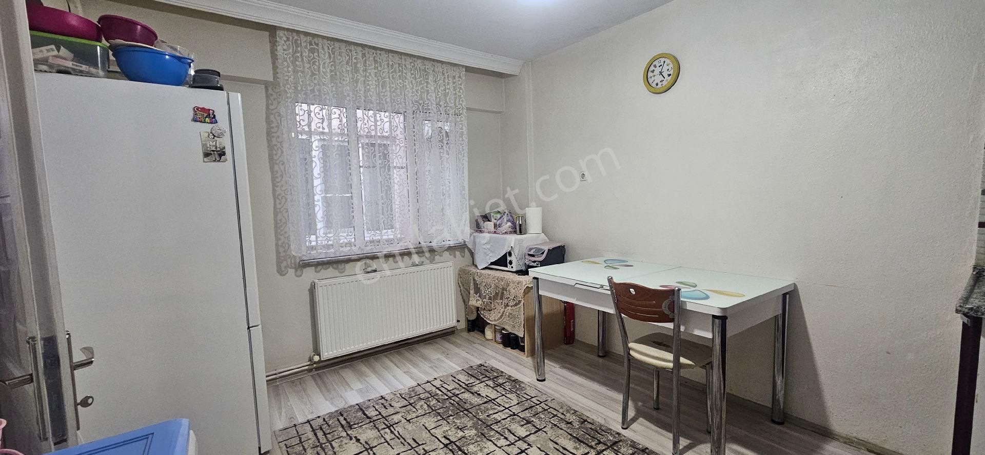 İnönü Mahallesinde 3+1 Doğalgazlı 160 M 4.kat Satılık Daire - Görsel 9