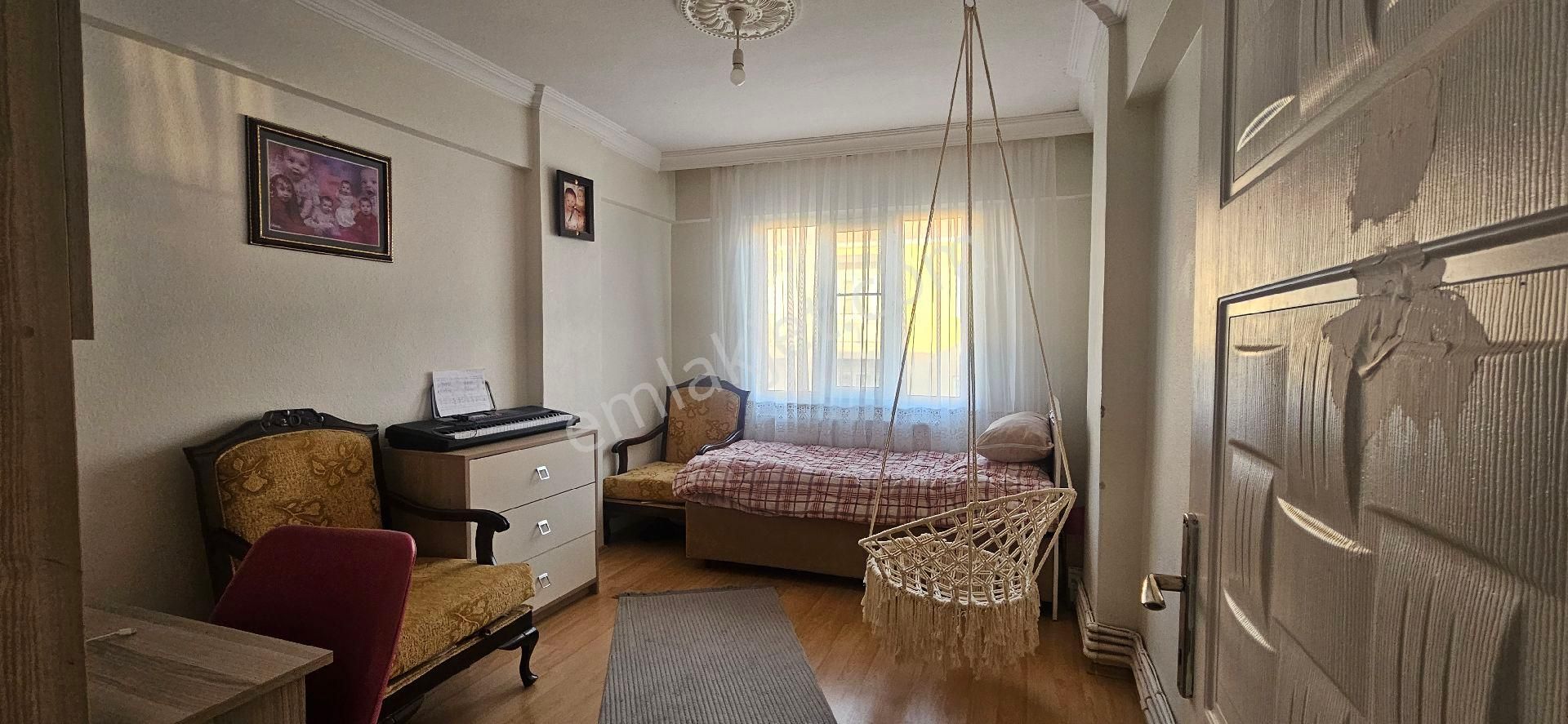 İnönü Mahallesinde 3+1 Doğalgazlı 160 M 4.kat Satılık Daire - Görsel 22