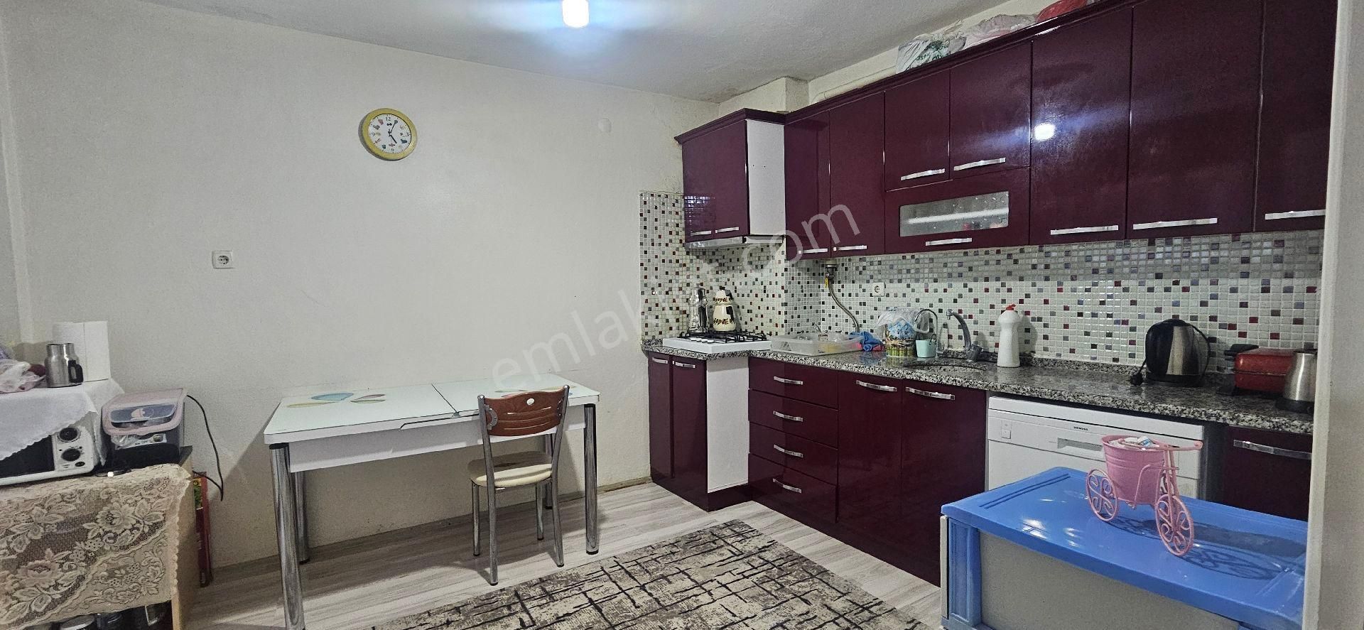 İnönü Mahallesinde 3+1 Doğalgazlı 160 M 4.kat Satılık Daire - Görsel 8