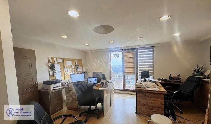 Kazımiye Esenboğa İş Merkezinde 3+1 Satılık Dükkan - Görsel 9