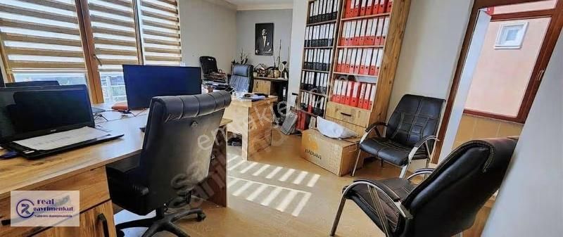 Kazımiye Esenboğa İş Merkezinde 3+1 Satılık Dükkan - Görsel 24