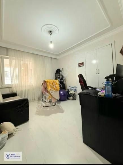 Muhittin Mahallesinde Acil Satılık 3+1 Daire - Görsel 13