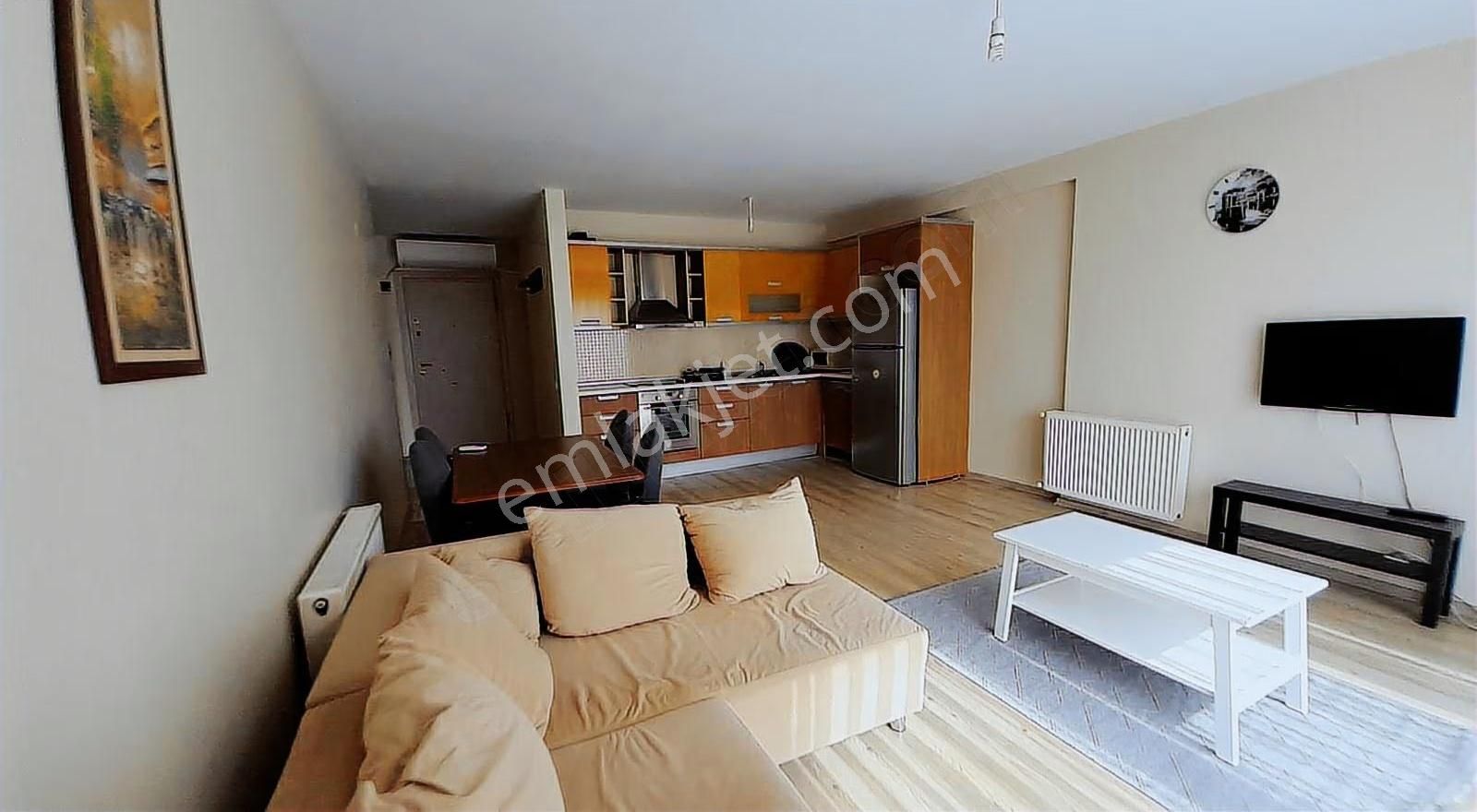 Ataşehir Hastaneler Bölgesinde Güvenlikli Sitede Ful Eşyalı 1+1 - Görsel 15