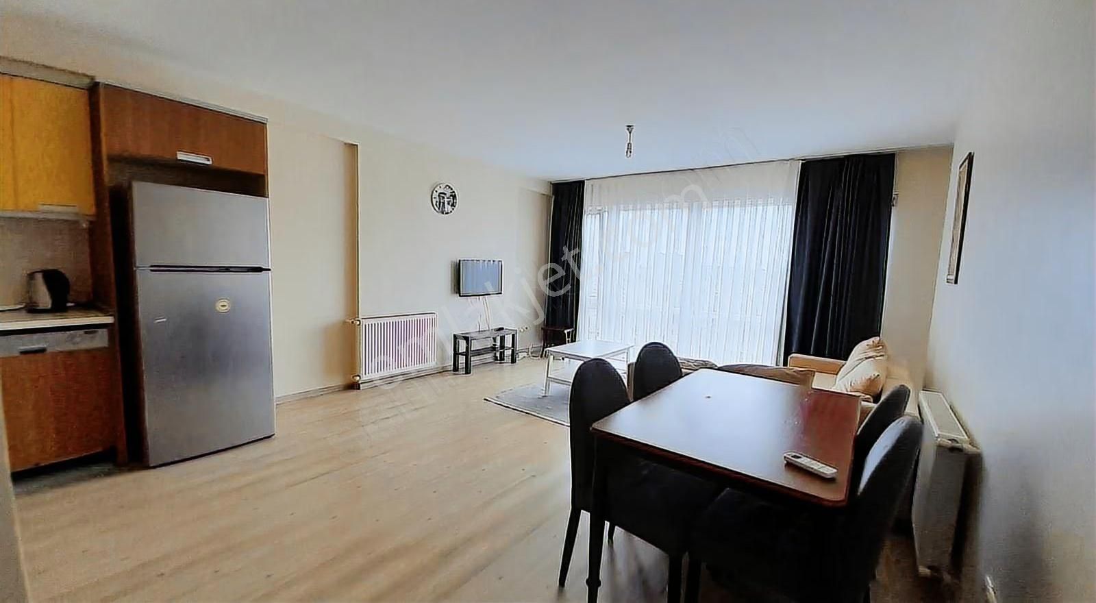 Ataşehir Hastaneler Bölgesinde Güvenlikli Sitede Ful Eşyalı 1+1 - Görsel 19