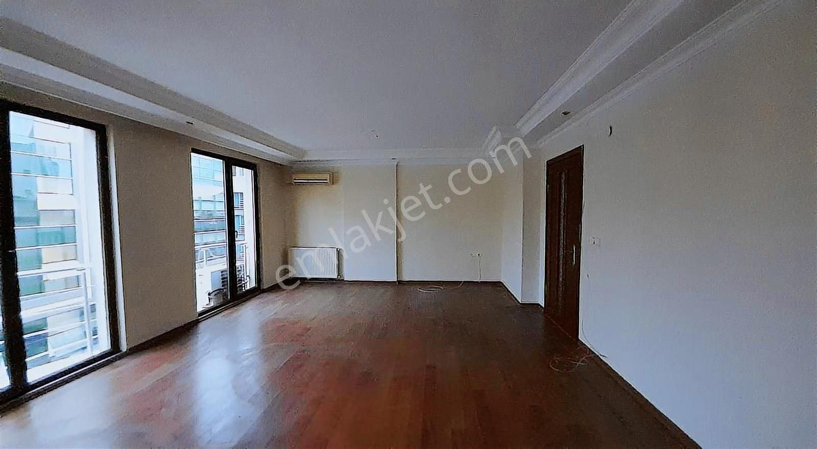 Ataşehir Adıgüzel Üniv. Karşısında Az Katlı Genç Sitede Dubleks - Görsel 25