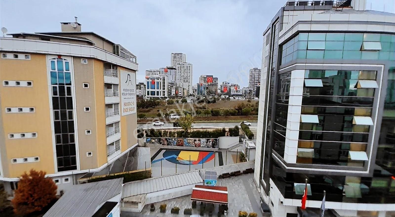 Ataşehir Adıgüzel Üniv. Karşısında Az Katlı Genç Sitede Dubleks - Görsel 11