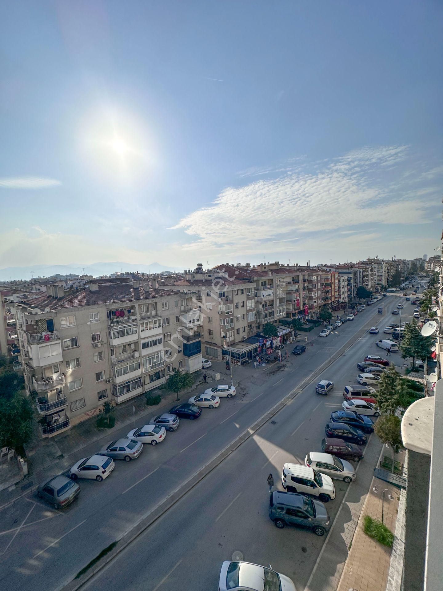 Mert Uçar'dan Kiralık Karşıyaka Da Boş Ara Kat Daire - Görsel 10