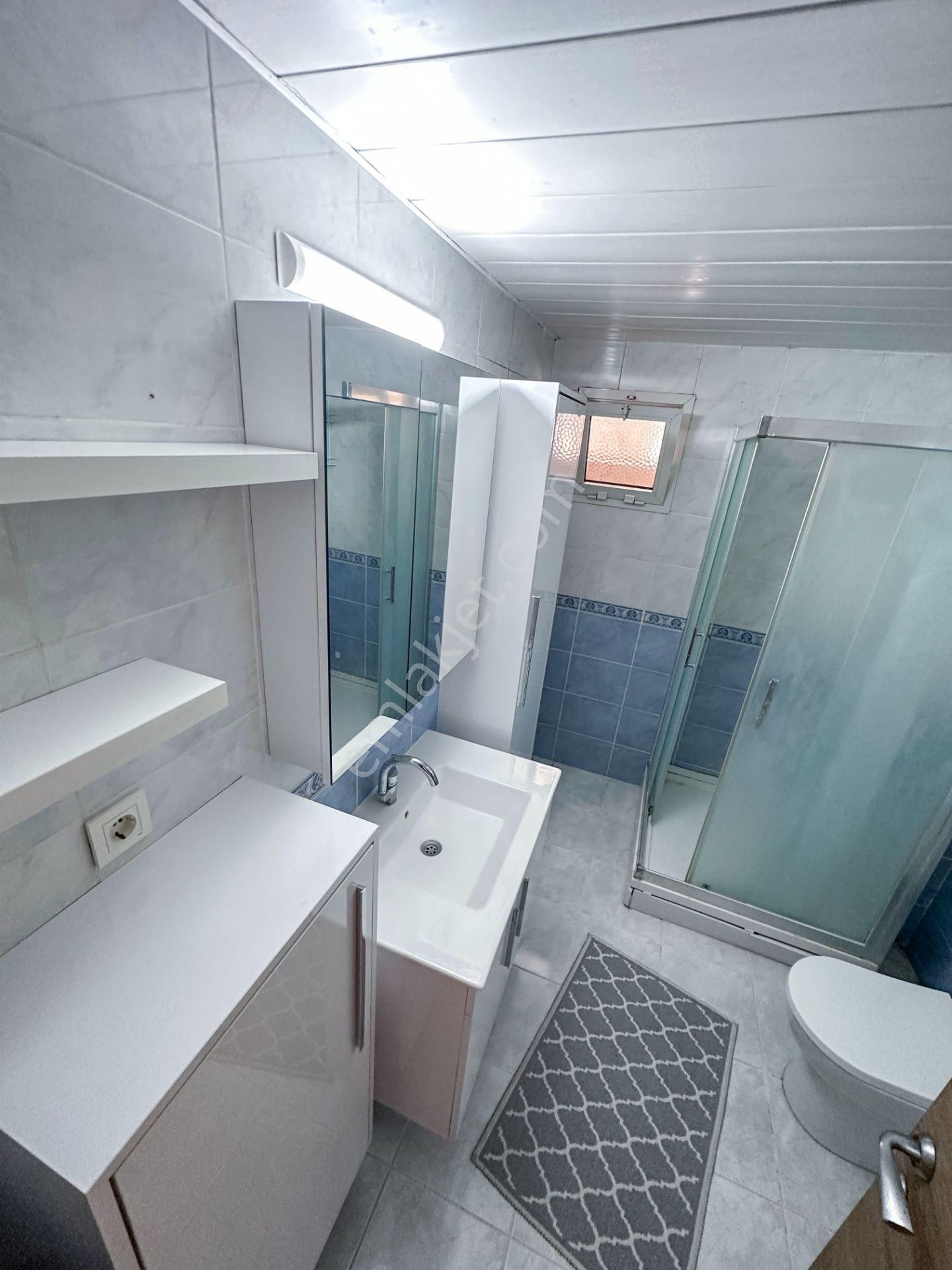 Mert Uçar'dan Kiralık Karşıyaka Da Boş Ara Kat Daire - Görsel 26