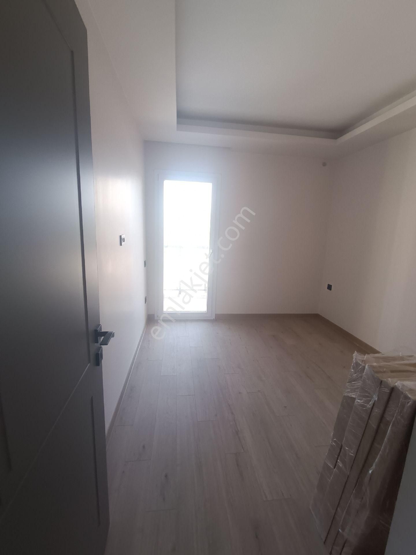Kuşadası Merkezde Satılık 4+1 Dublex Daire - Görsel 10