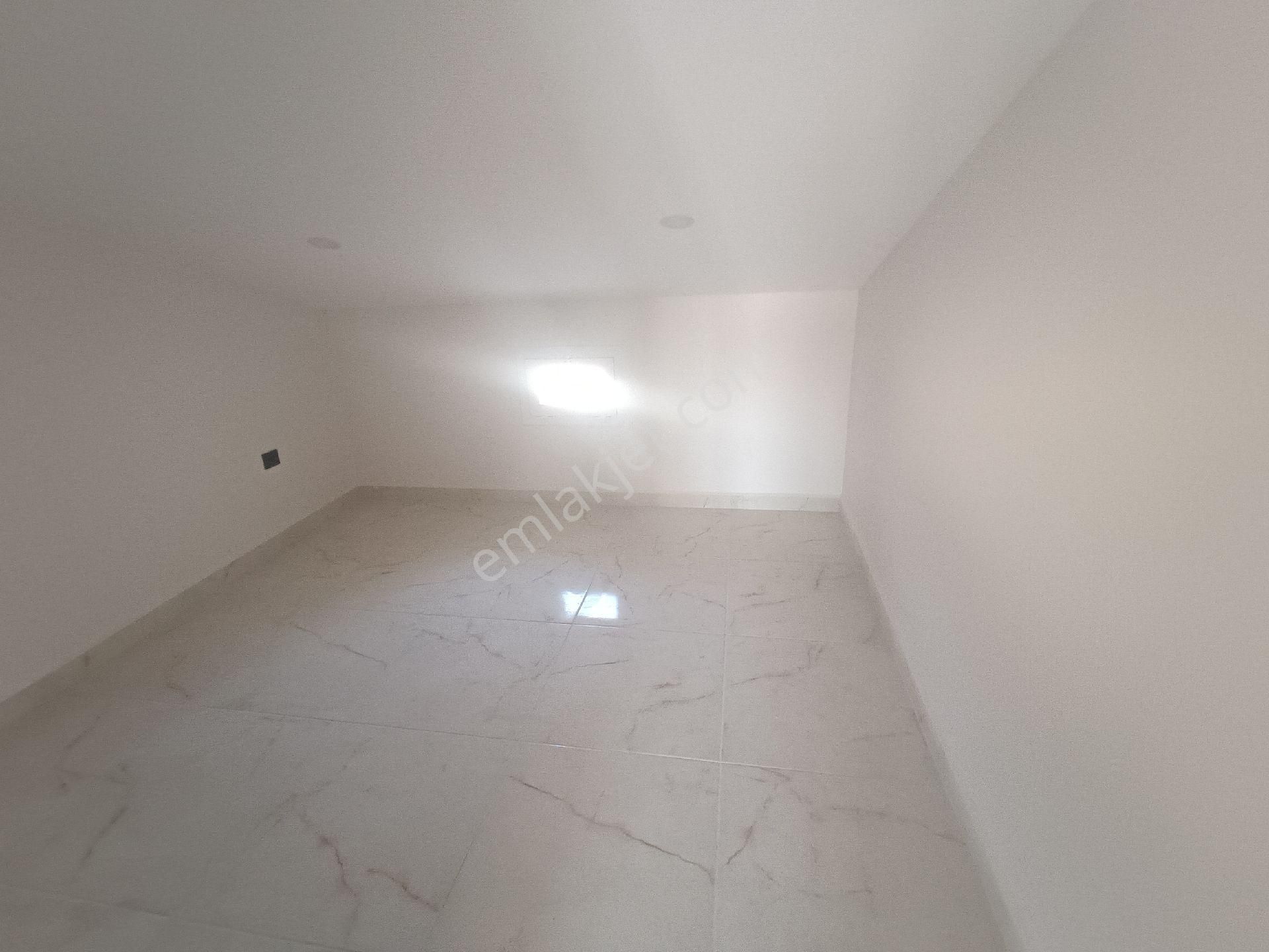 Kuşadası Merkezde Satılık 4+1 Dublex Daire - Görsel 15