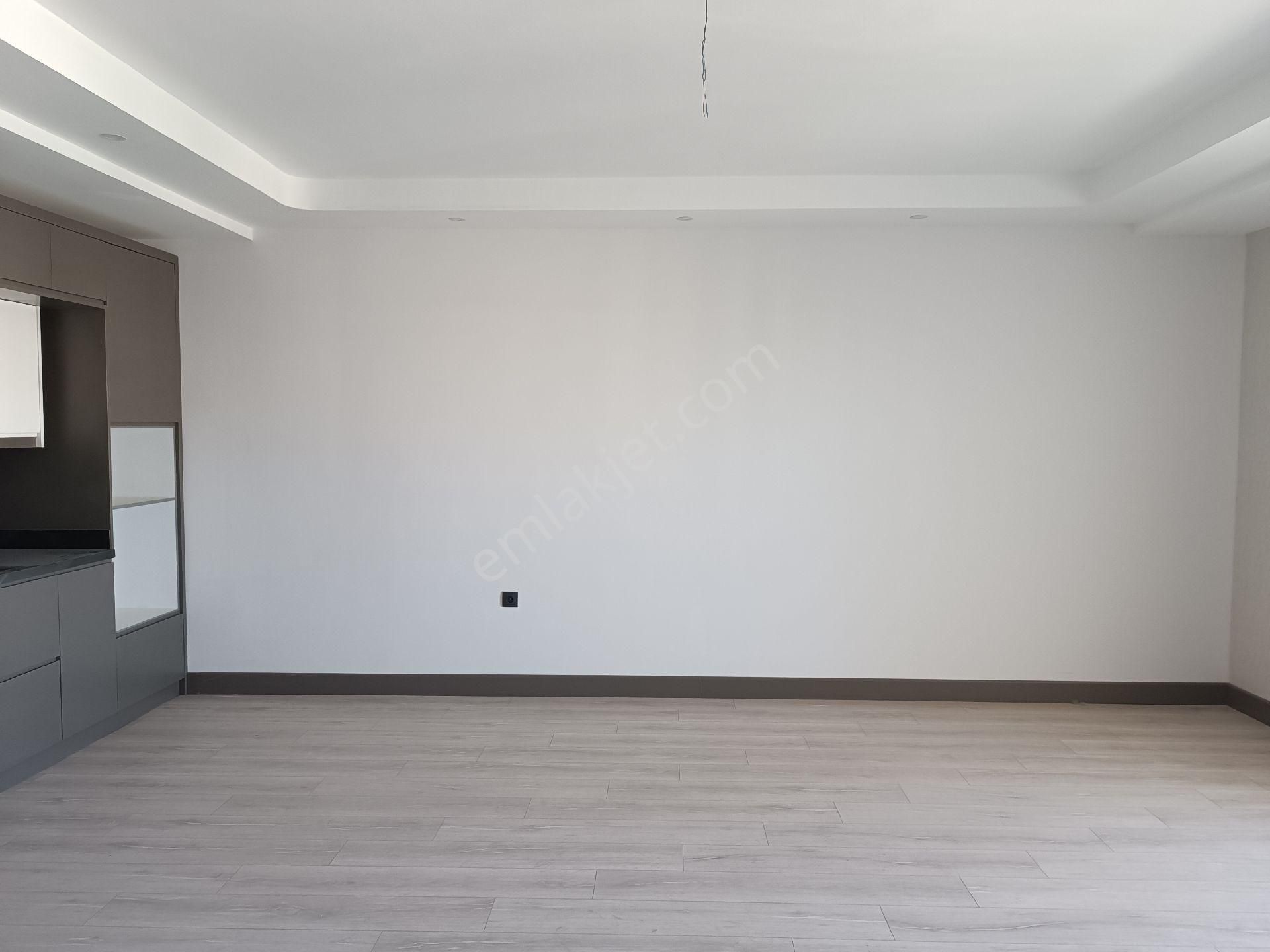 Kuşadası Merkezde 2+1 3+1 Sıfır Daireler - Görsel 9