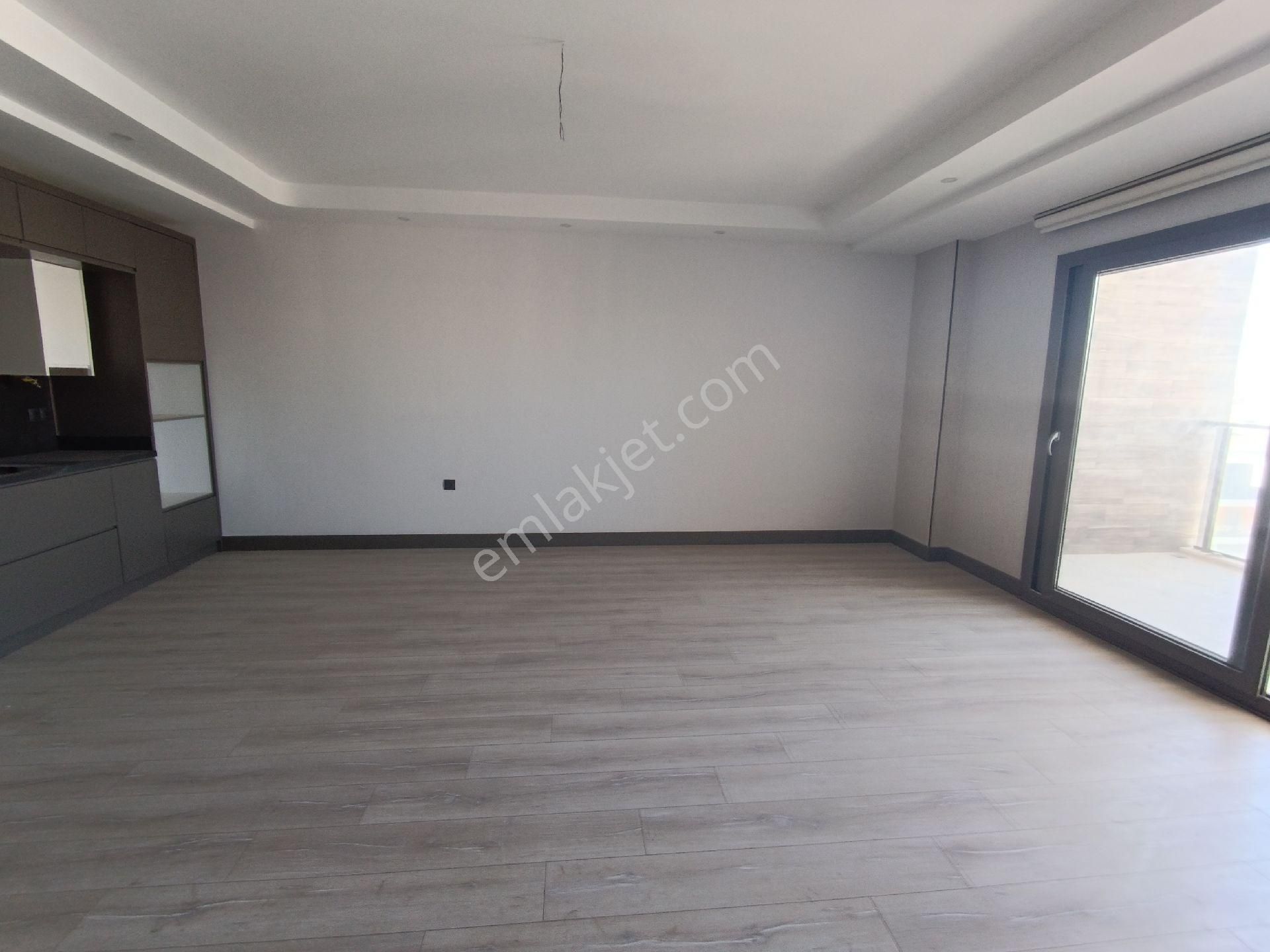 Kuşadası Merkezde 2+1 3+1 Sıfır Daireler - Görsel 23