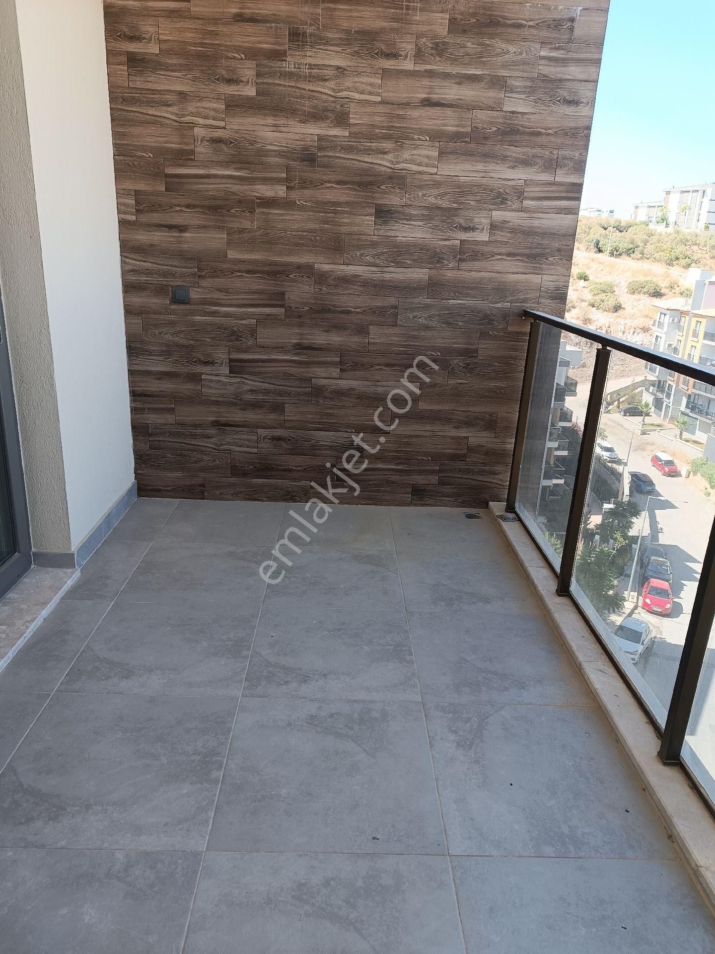 Kuşadası Merkezde 2+1 3+1 Sıfır Daireler - Görsel 8