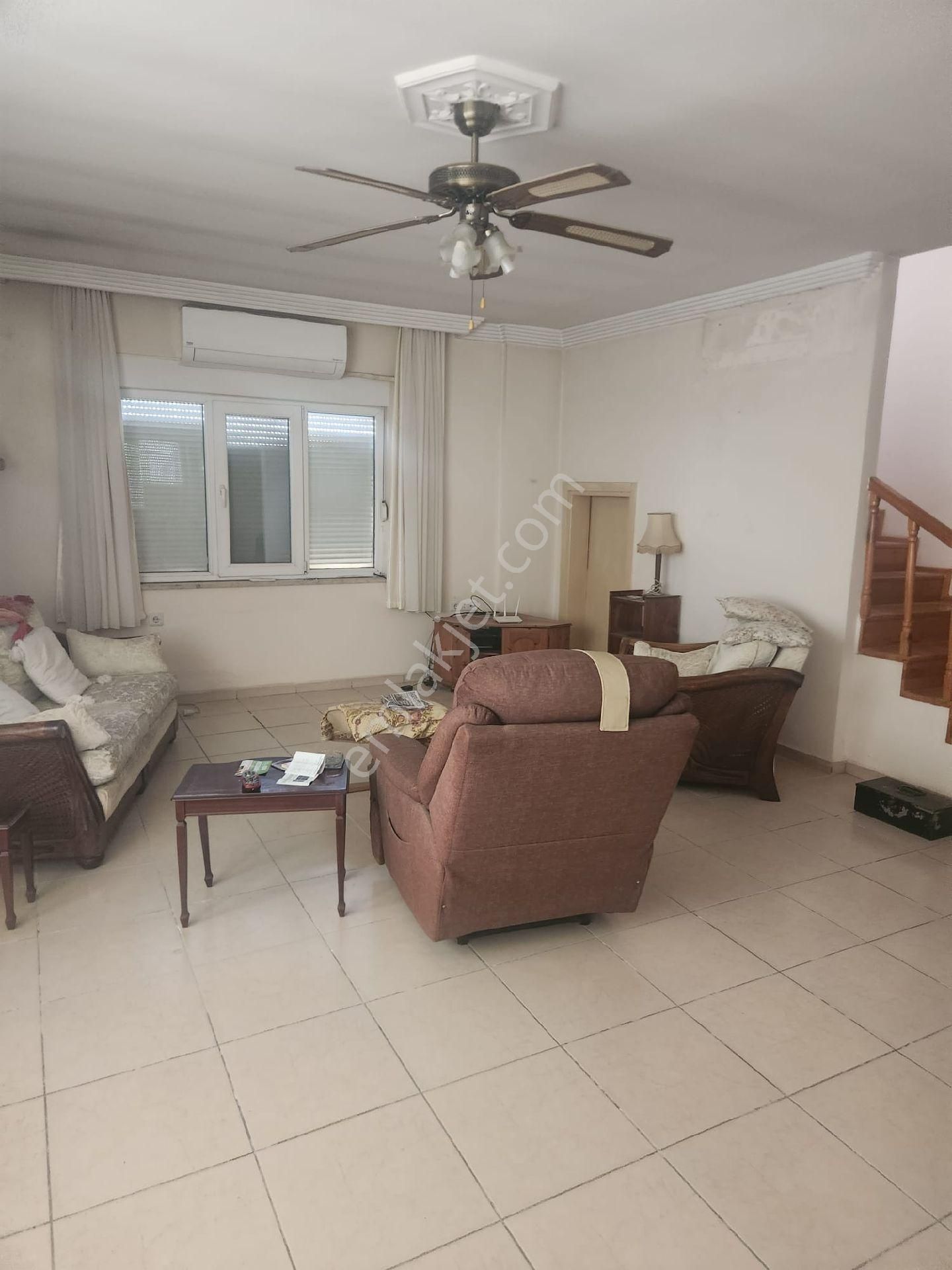 1 Dönüm Arsa İçerisinde Satılık Muhteşem Bir Villa Bu Fırsat Kaçmaz - Görsel 23