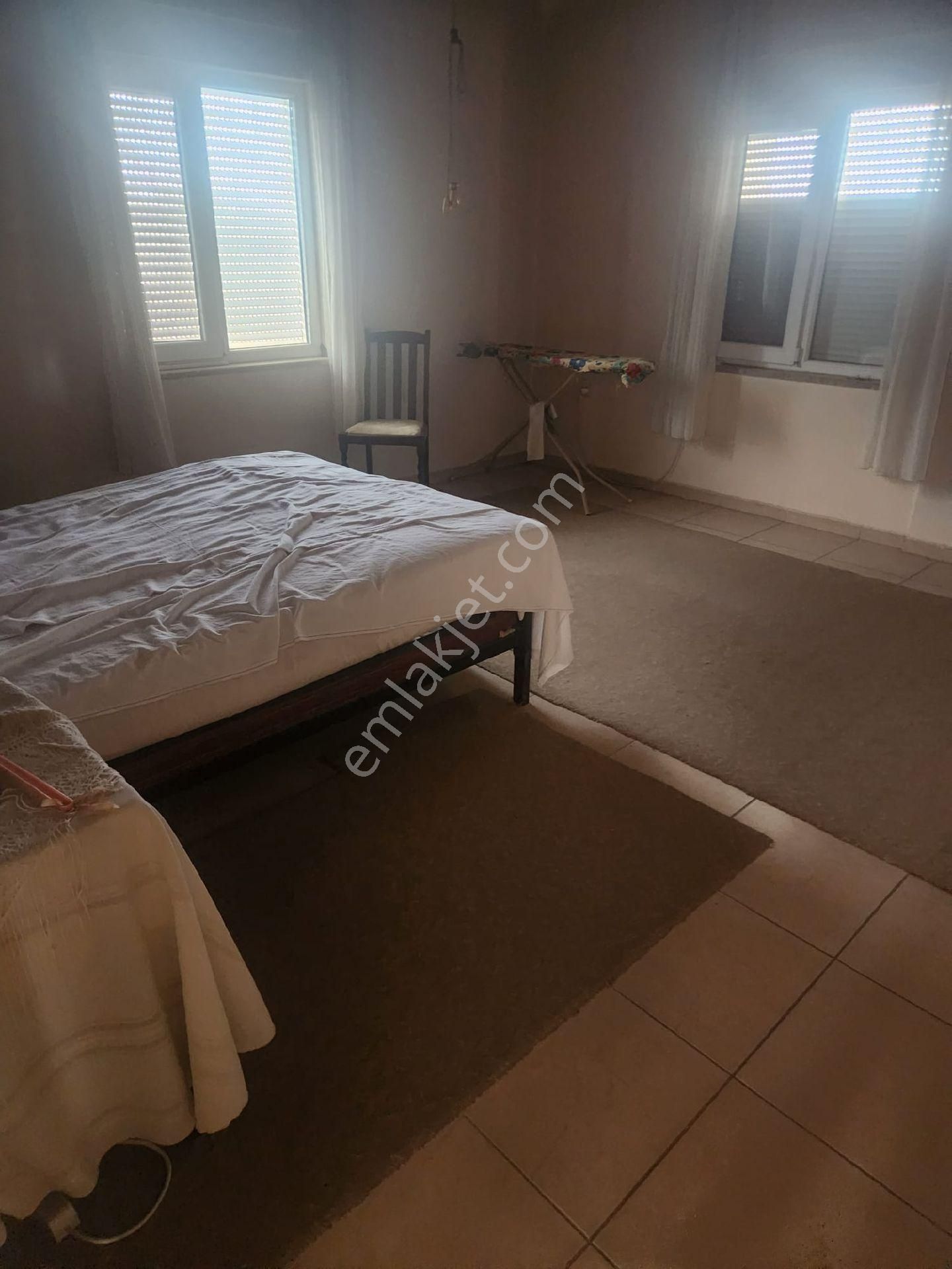 1 Dönüm Arsa İçerisinde Satılık Muhteşem Bir Villa Bu Fırsat Kaçmaz - Görsel 3