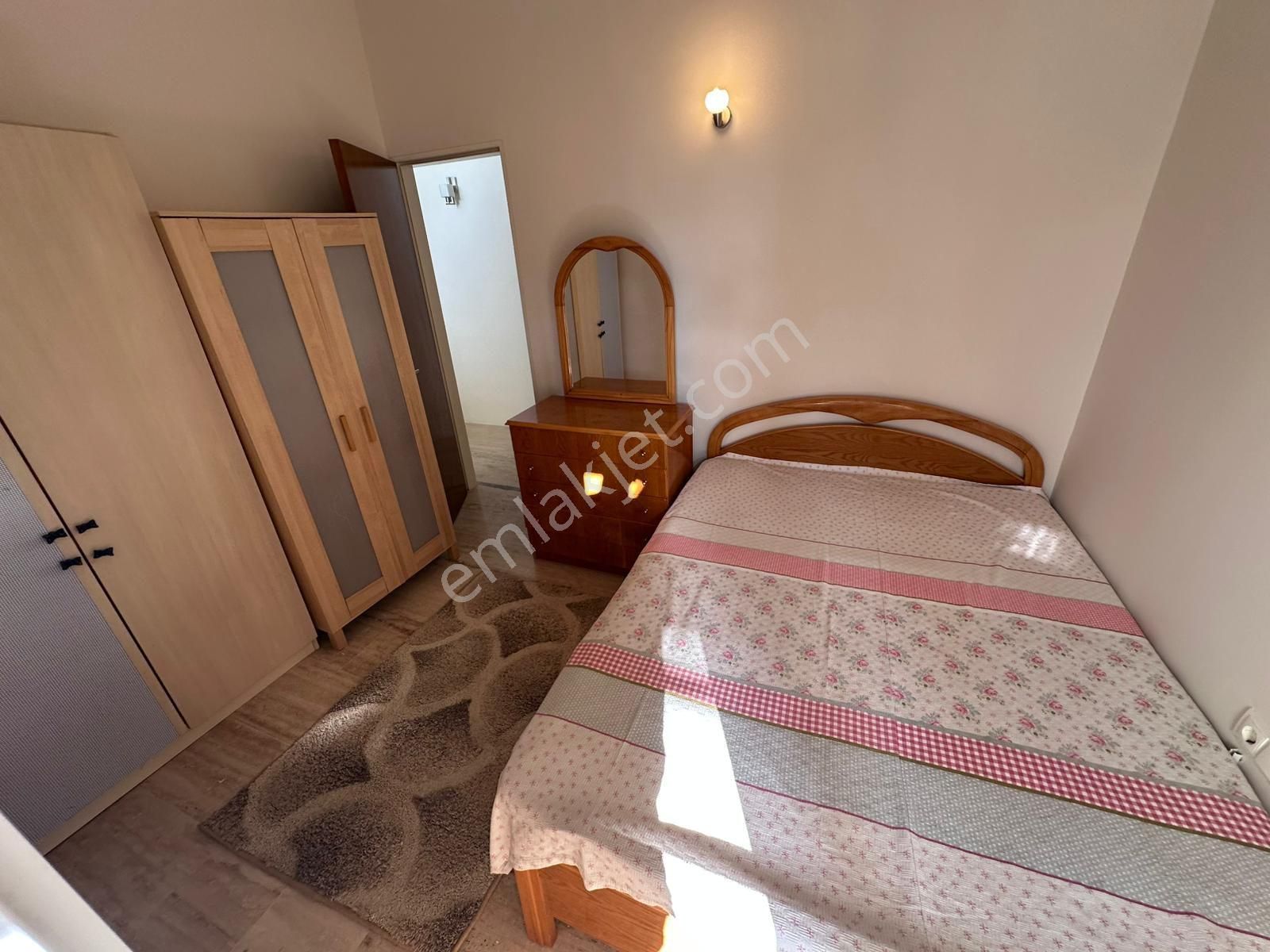 Kuşadası Kadınlar Denizi Plaja 300m Havuzlu Site 4+1 Doğalgazlı Manzaralı Satılık Villa - Görsel 19