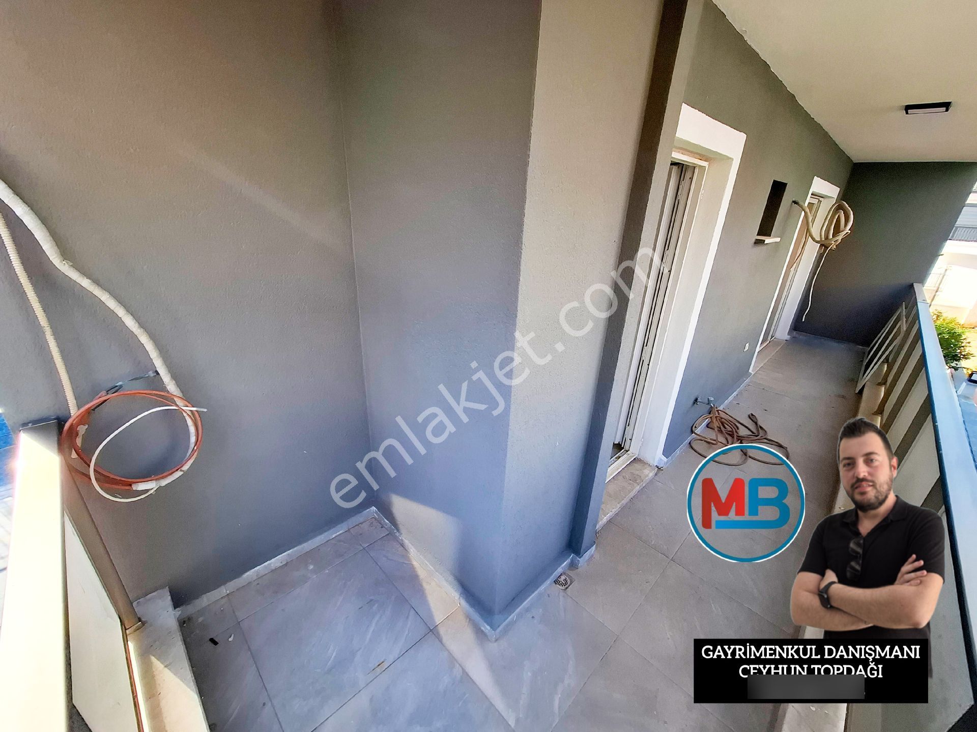 Didimde Satılık 3+1 Villa Havuzlu Bahçeli Ön Cephe Havuz Cepheli Müstakil Tripleks ! - Görsel 19