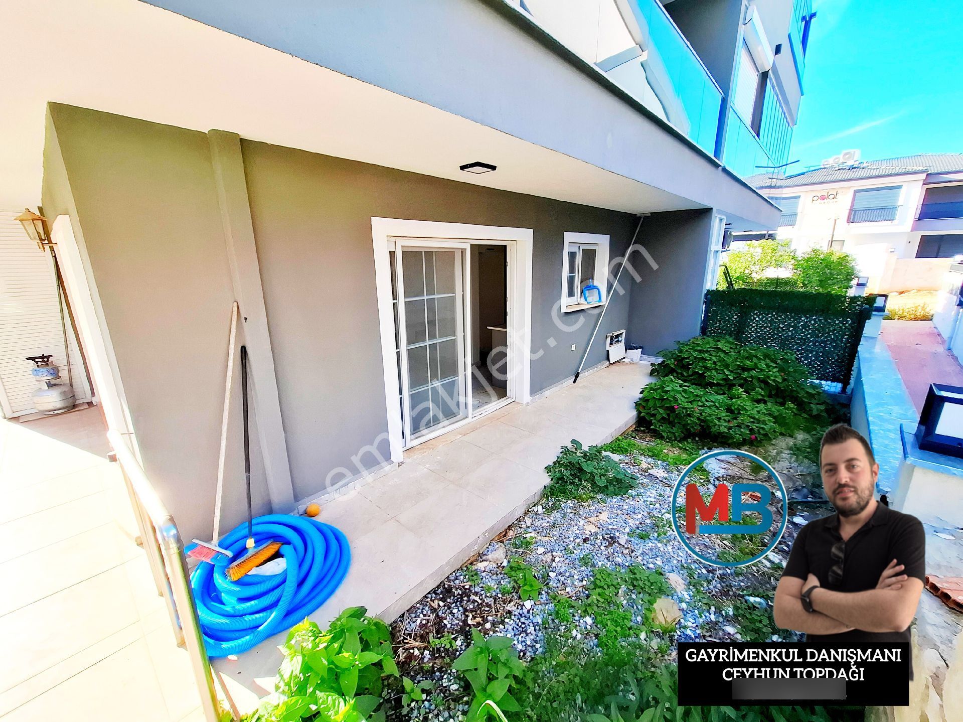 Didimde Satılık 3+1 Villa Havuzlu Bahçeli Ön Cephe Havuz Cepheli Müstakil Tripleks ! - Görsel 4