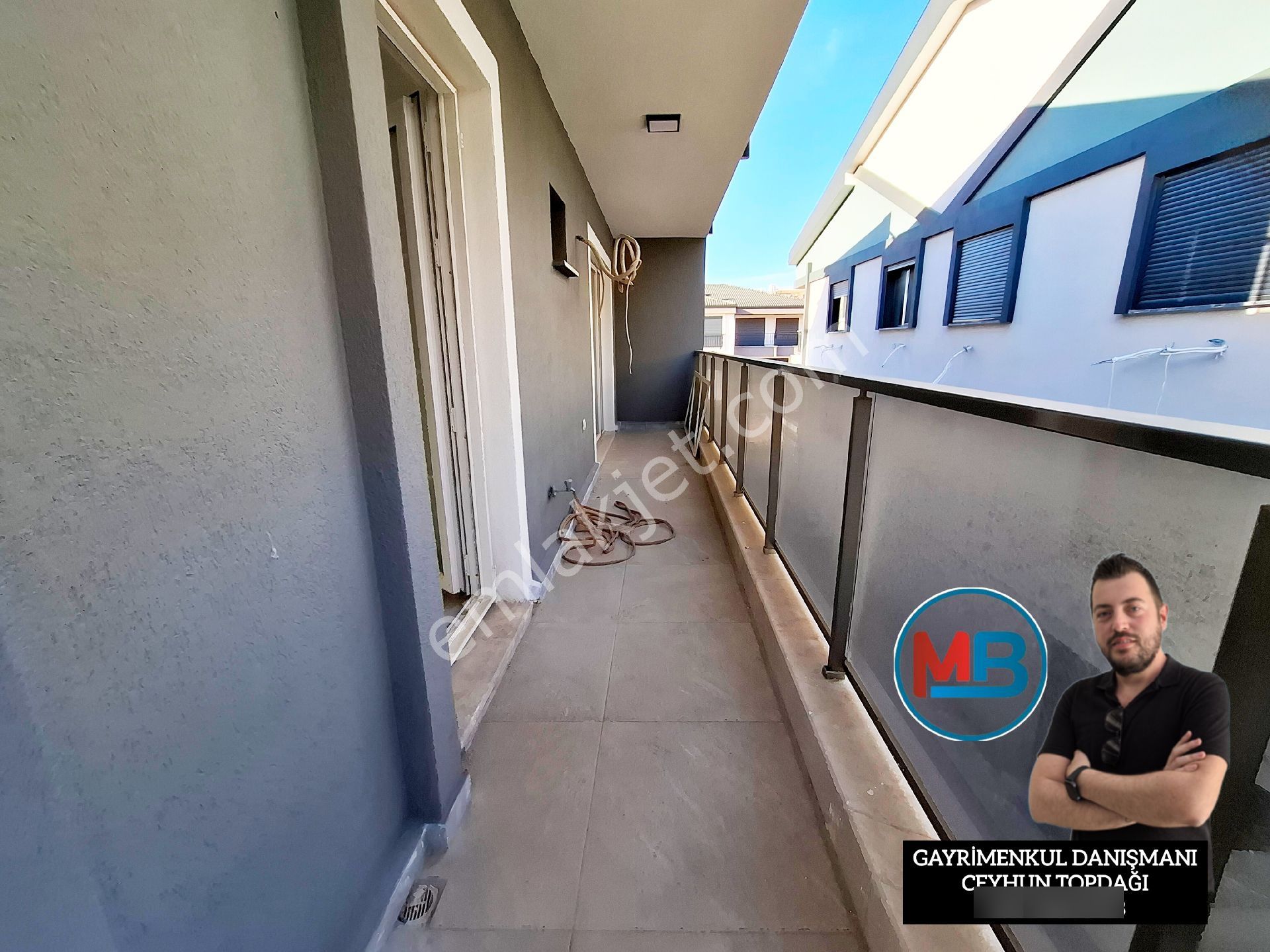 Didimde Satılık 3+1 Villa Havuzlu Bahçeli Ön Cephe Havuz Cepheli Müstakil Tripleks ! - Görsel 21