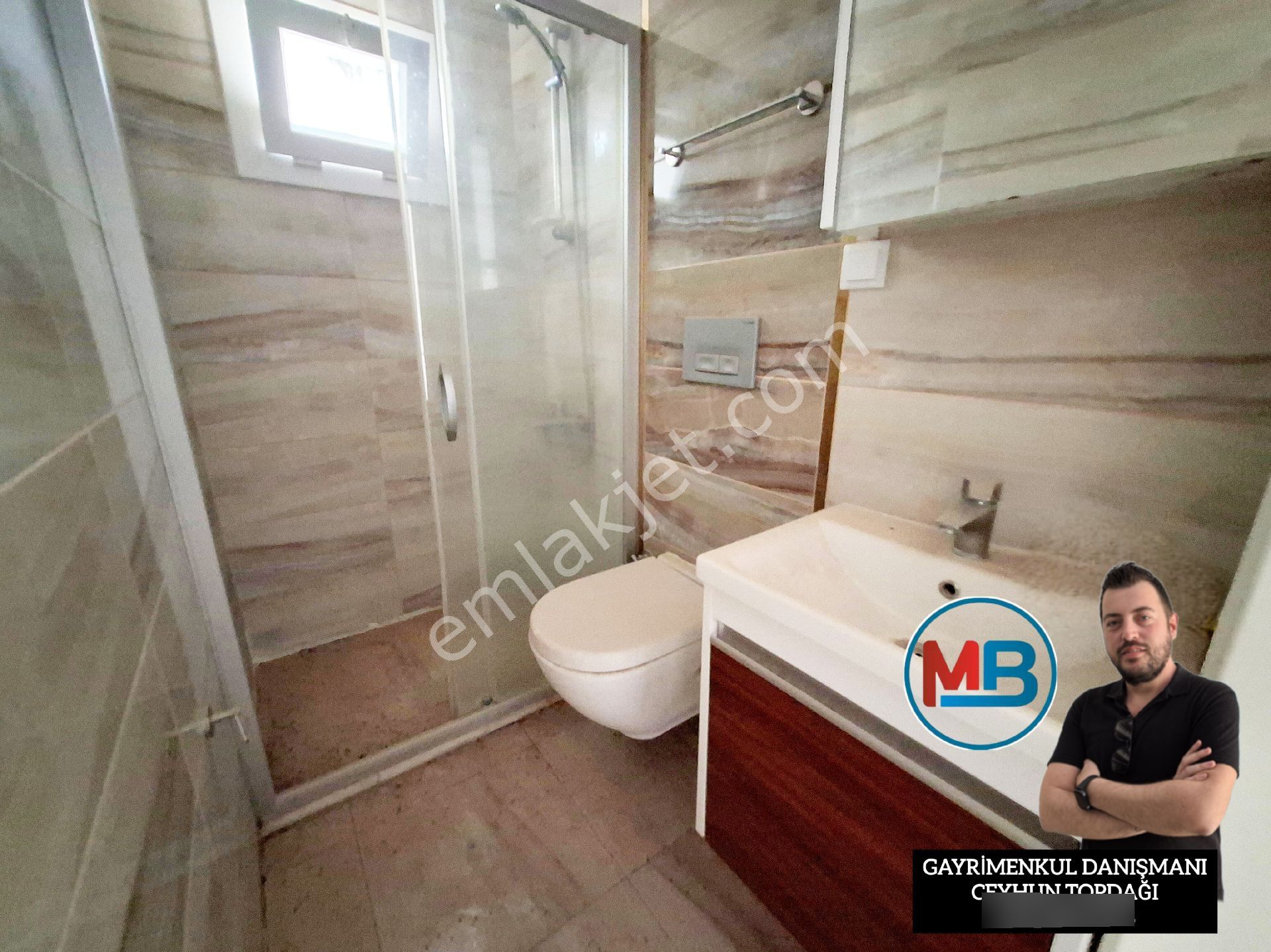 Didimde Satılık 3+1 Villa Havuzlu Bahçeli Ön Cephe Havuz Cepheli Müstakil Tripleks ! - Görsel 24