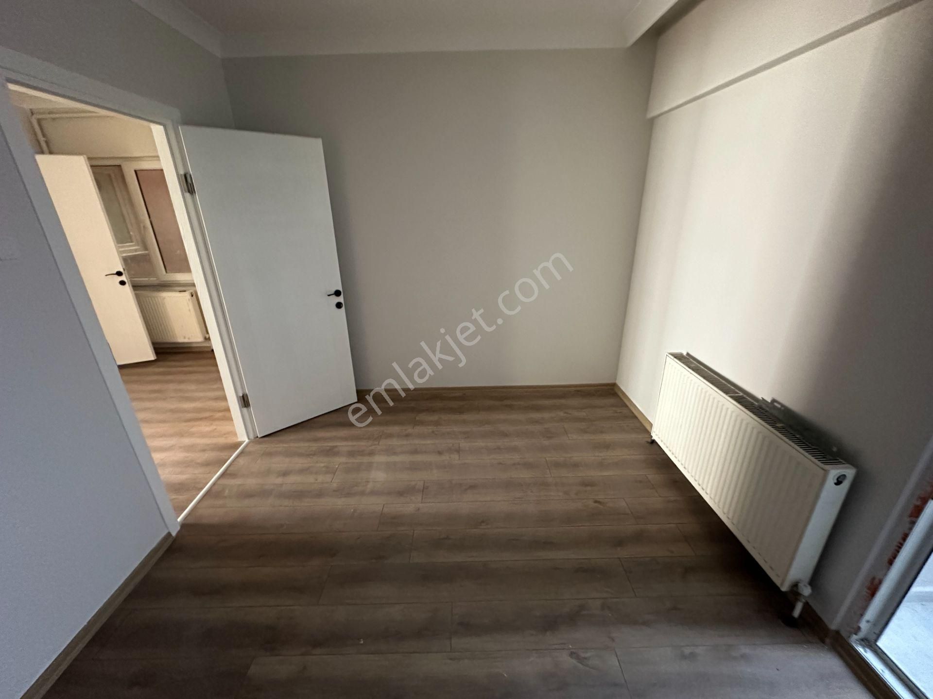 Günaydın Mah.de Çarşı İçinde 87m2 Arakat D.gazlı 2+1 Daire - Görsel 12