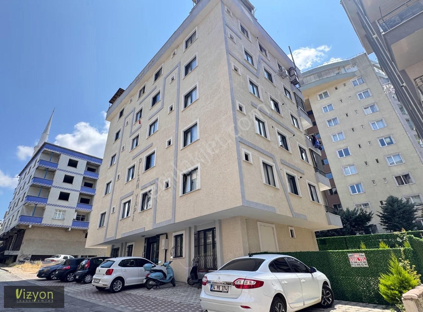 Muhteşem 3+1 Satılık Daire Geniş Çok Kullanışlı