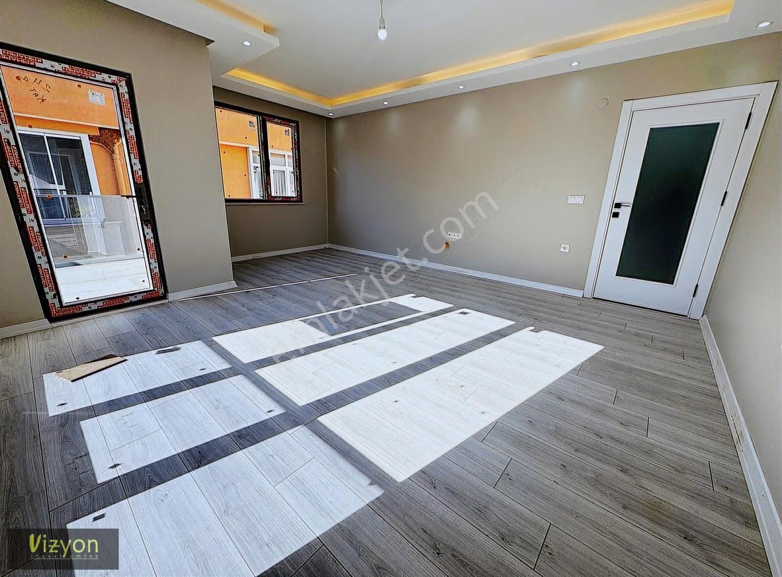 Çekmeköyde Satılık Çok Geniş Ve Ferah 5+2 Dubleks Daire - Görsel 2