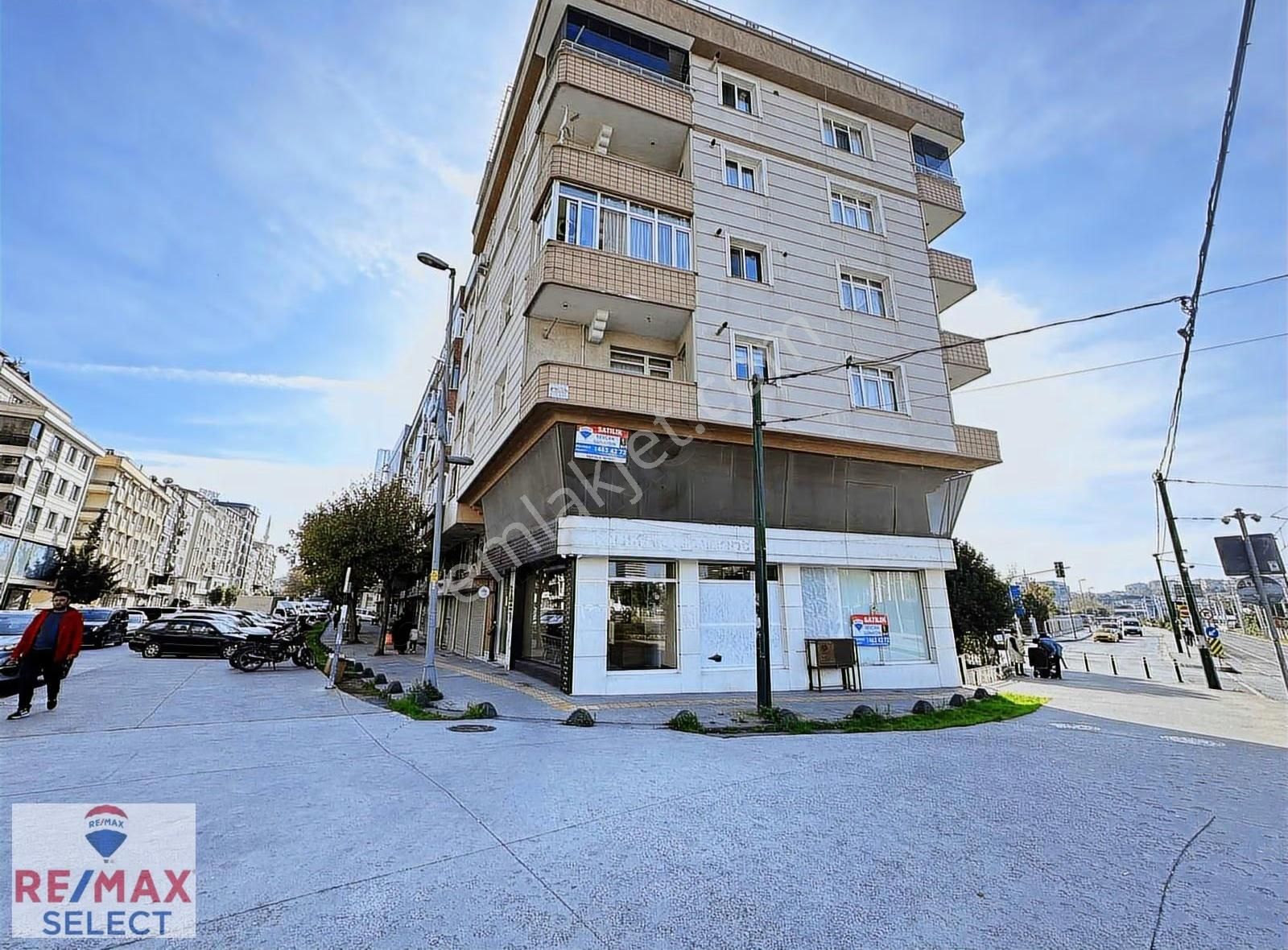 Zeytinburnu Çırpıcı Cadde Köşe Konum Reklam Değerli 3kat Depolu - Görsel 32