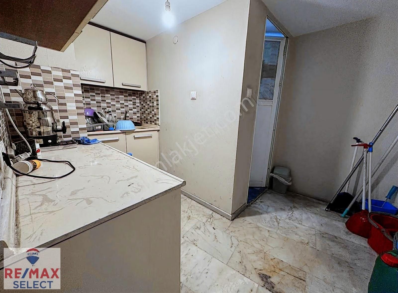 Zeytinburnu Çırpıcı Cadde Köşe Konum Reklam Değerli 3kat Depolu - Görsel 31