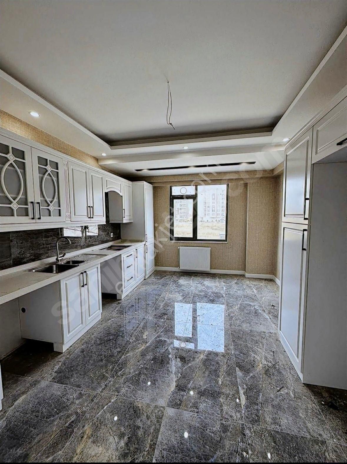 Yavuz Emlak Tan Satılık Daire 1 Kat Karaköprü Batikentte Mem Koleji Yanı - Görsel 11