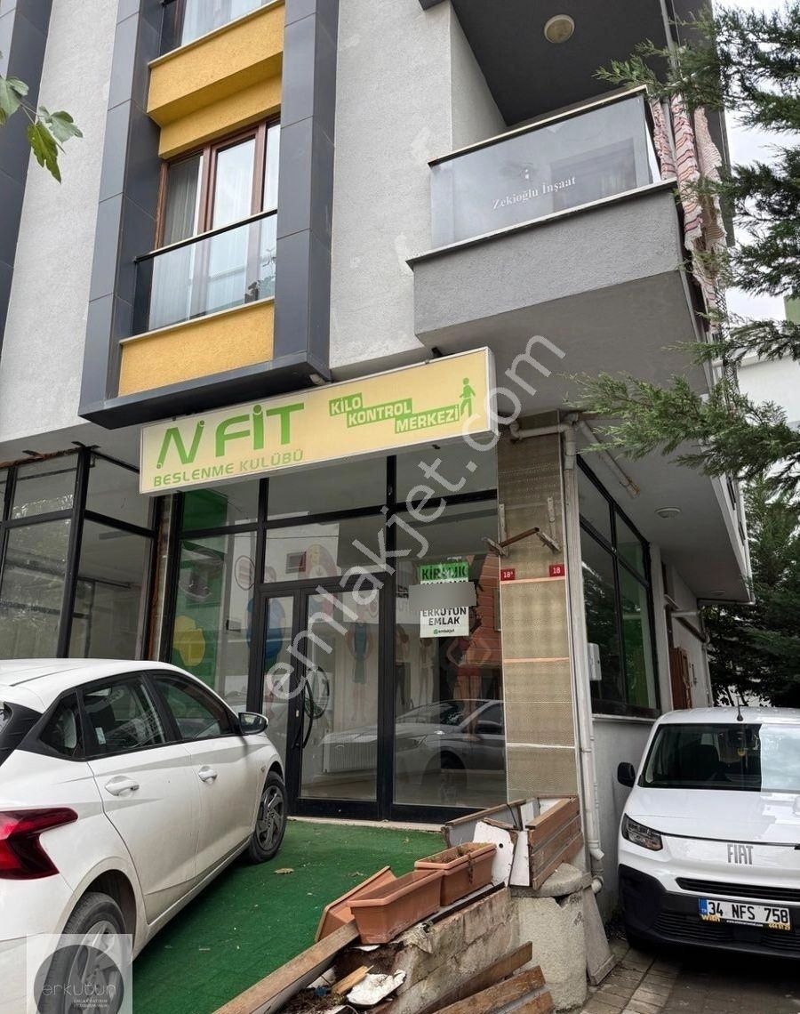 Erkutun'dan Sancaktepe Safa Mahallesi'nde Ön Kullanımlı Depolu Kiralık Dükkân - Görsel 12