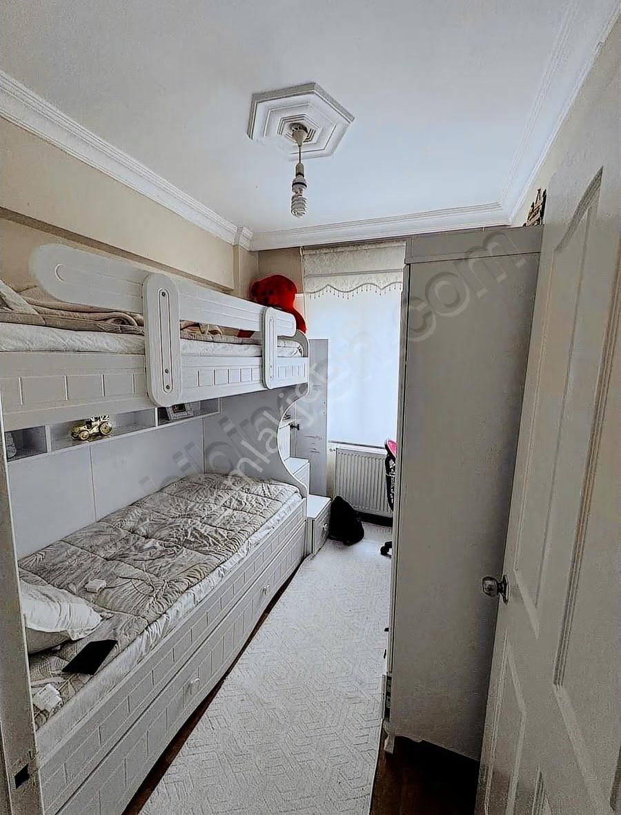 Atatürk Mahallesinde Etrafı Açık, Geniş 3+1 Zemin Katı - Görsel 4