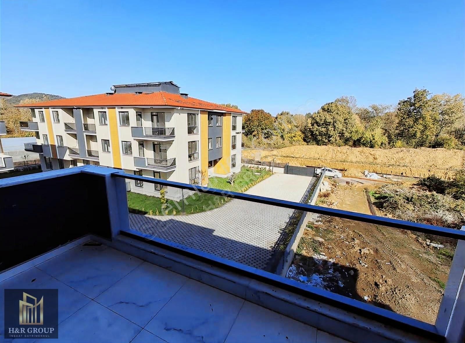 Kadıköy'de Doğa Manzaralı Butik Site'de 1+1 Lüks Daire - Görsel 4