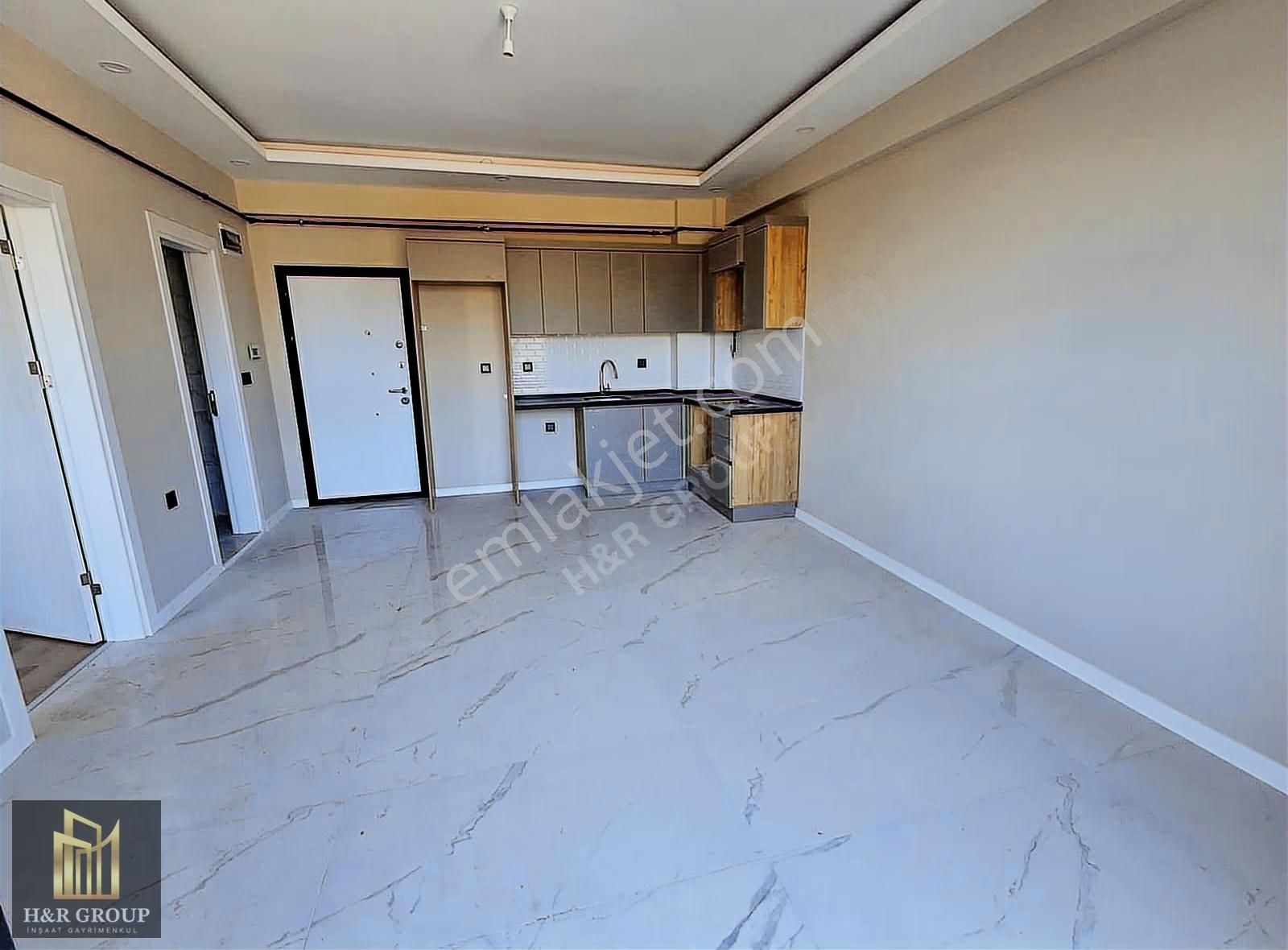 Kadıköy'de Doğa Manzaralı Butik Site'de 1+1 Lüks Daire - Görsel 2