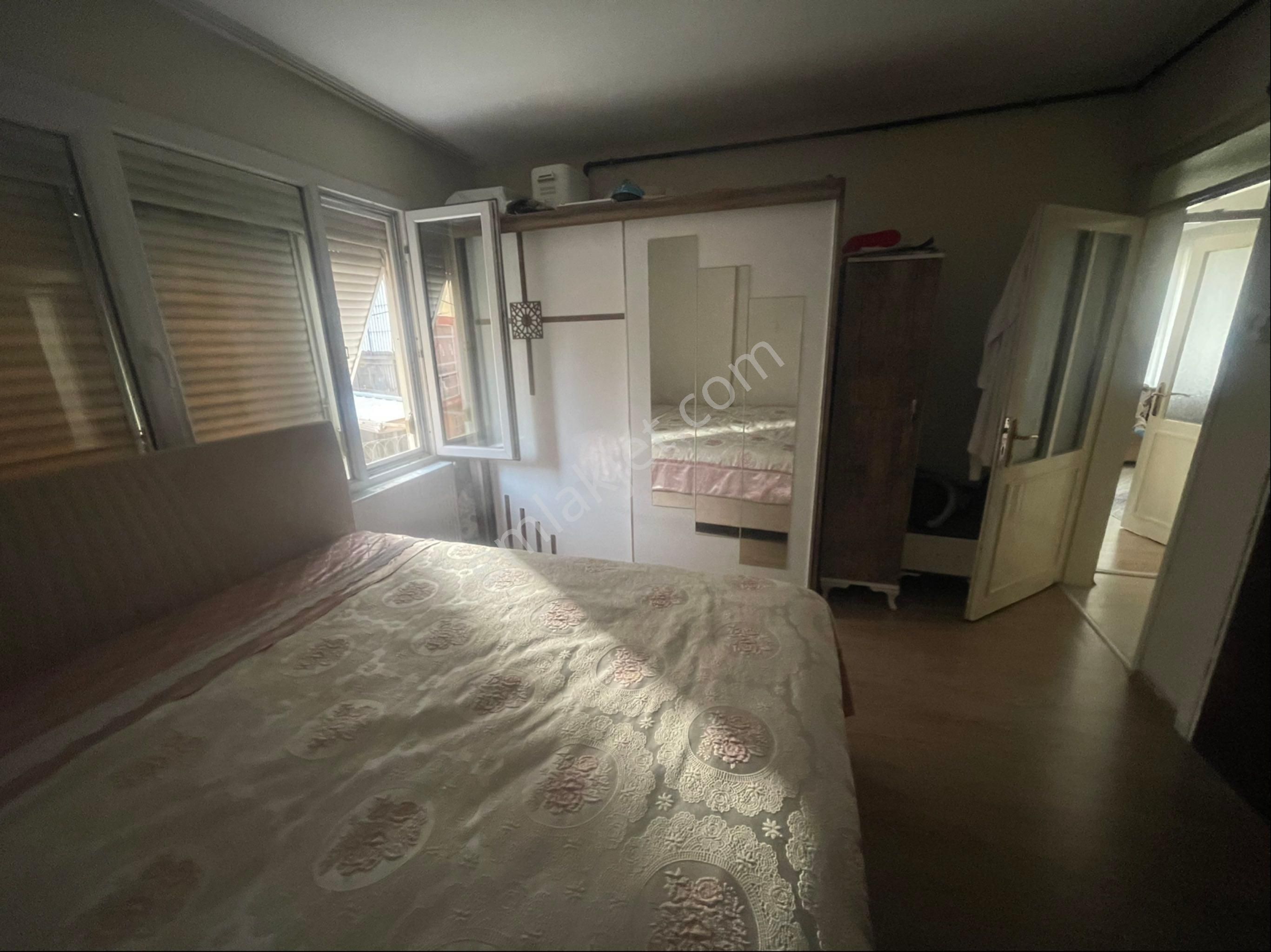 Bozyaka Cadde Ve Hastane Yakını Acil Satılık 2+1 Arakat Daire - Görsel 14