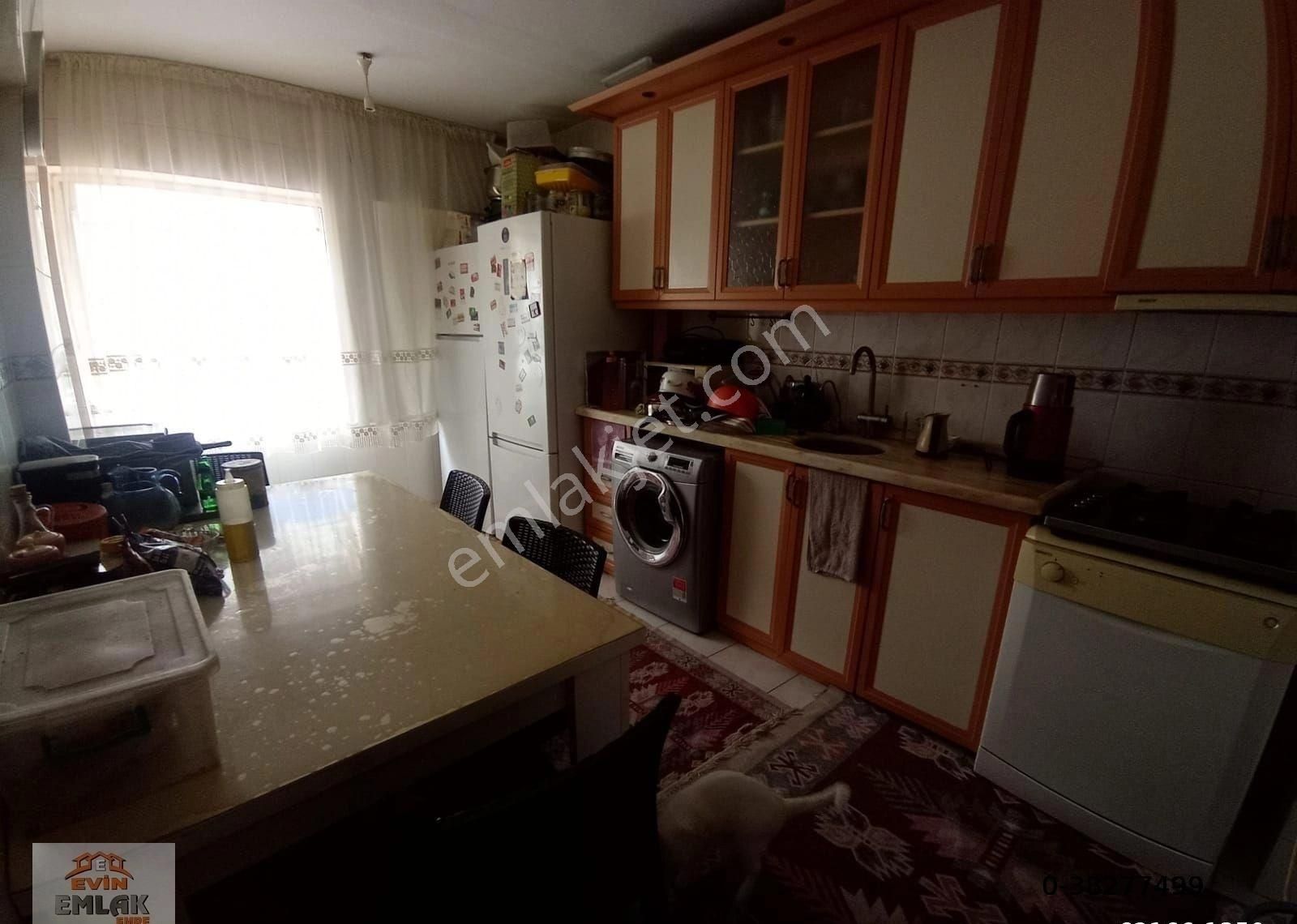 Karşıyaka Çarşı'da Doğalgazlı Çift Cepheli 3+1 Arakat Daire - Görsel 5