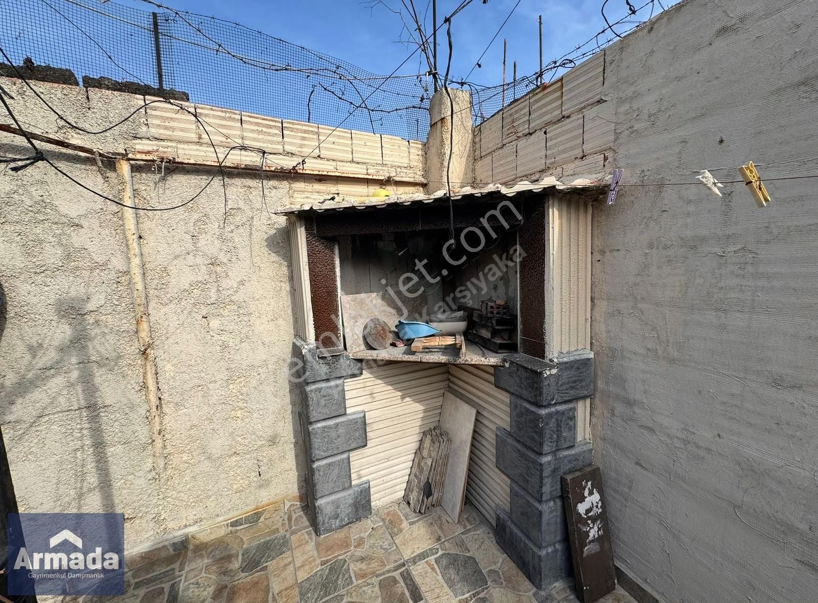 Bornova Altındağ Birlik Mah. Satılık Tek Katlı 3+1 Müstakil Ev - Görsel 11