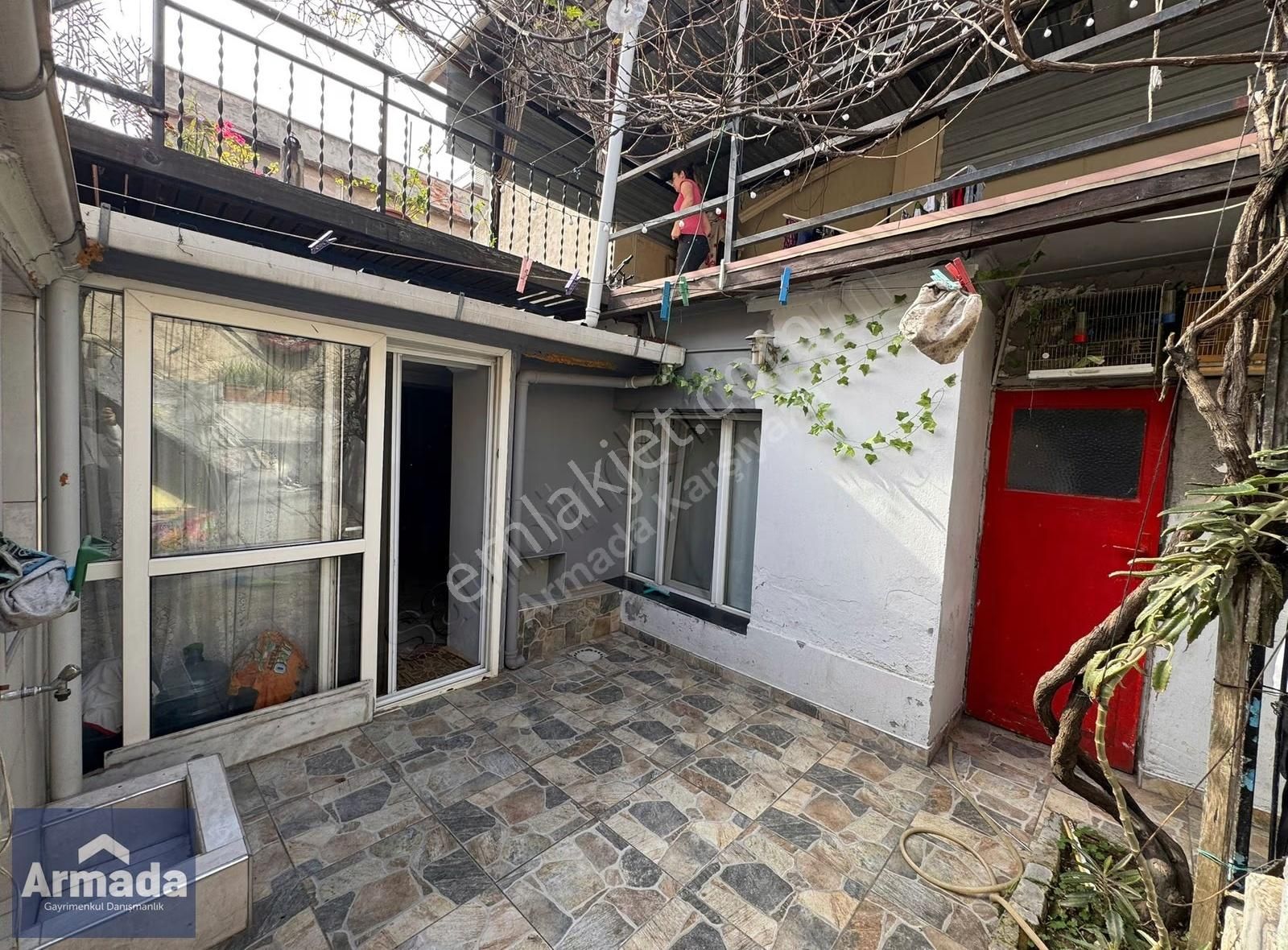 Bornova Altındağ Birlik Mah. Satılık Tek Katlı 3+1 Müstakil Ev - Görsel 25