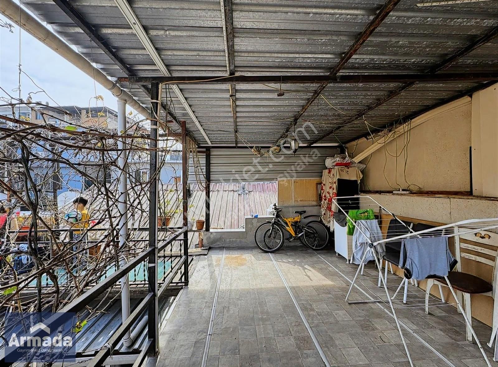 Bornova Altındağ Birlik Mah. Satılık Tek Katlı 3+1 Müstakil Ev - Görsel 21