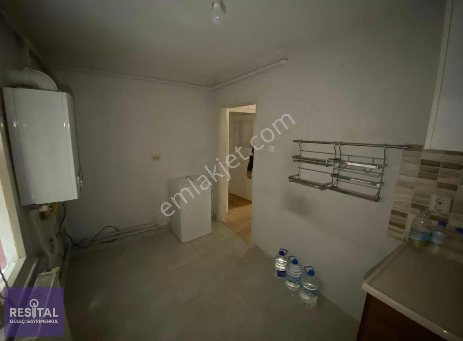 Çarşamba' Da Aile Apartmanında Satılık 2+1 Daire - Görsel 18