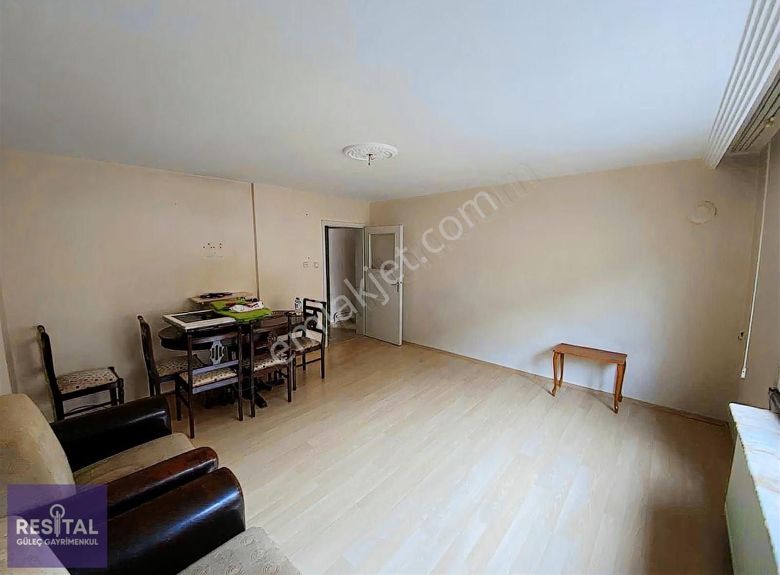 Çarşamba' Da Aile Apartmanında Satılık 2+1 Daire - Görsel 6