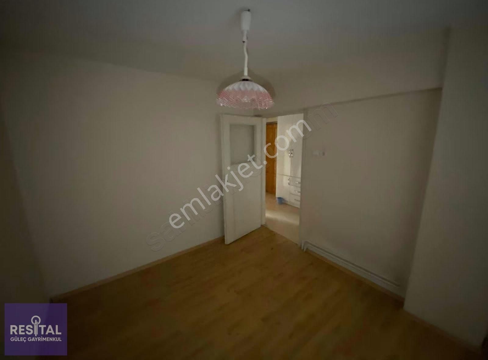 Çarşamba' Da Aile Apartmanında Satılık 2+1 Daire - Görsel 22