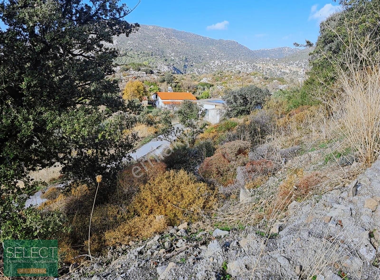 Marmaris Söğüt Köyünde İçinde Ev Olan 904 M² Tarla - Görsel 10