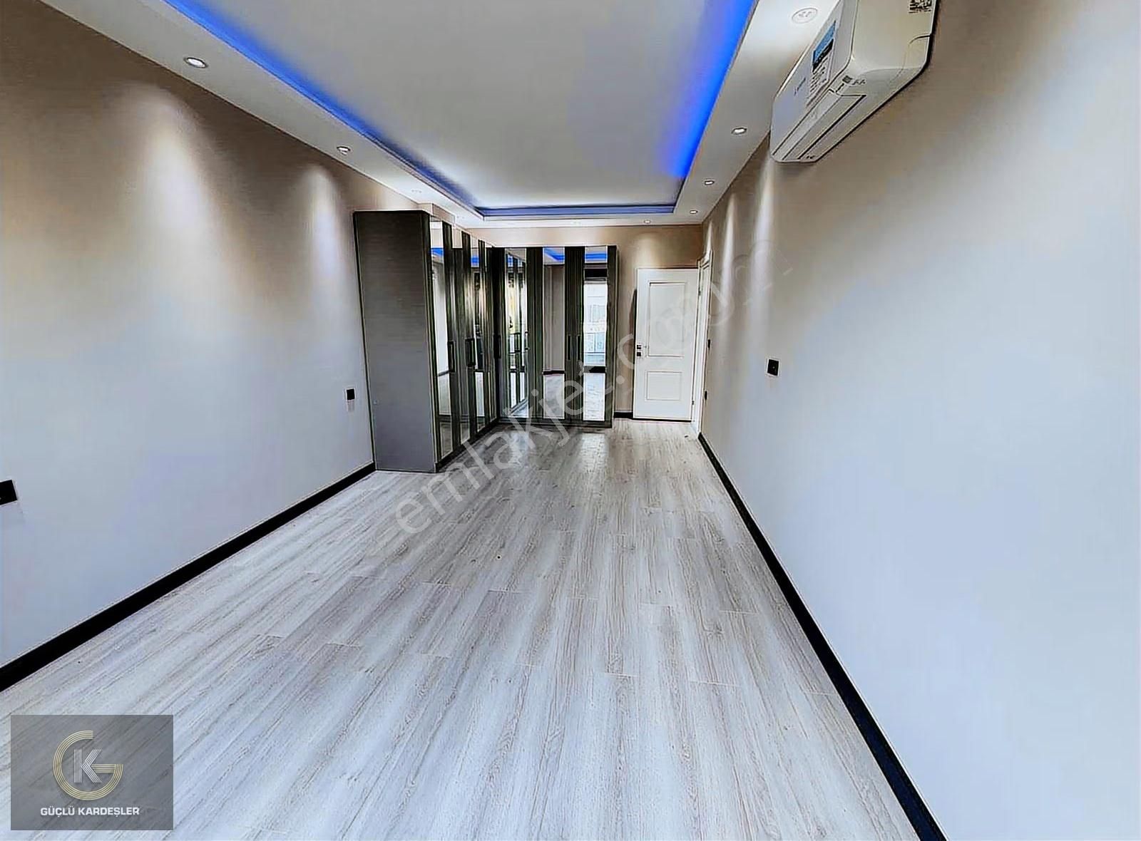 Güçlü Kardeşler Altınoluk Merkezde 4+1 Tam Müstakil Lüks Villa - Görsel 12