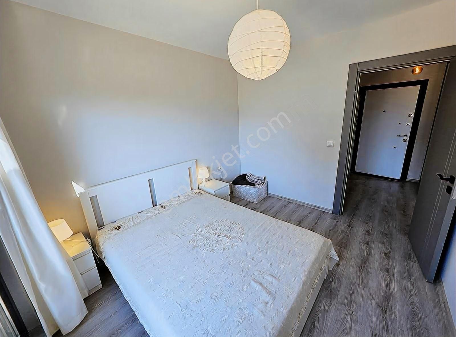 Ara Kat Eşyalı 1+1 / Havuz Manzaralı / İskan Var / Yeniköy - Görsel 11