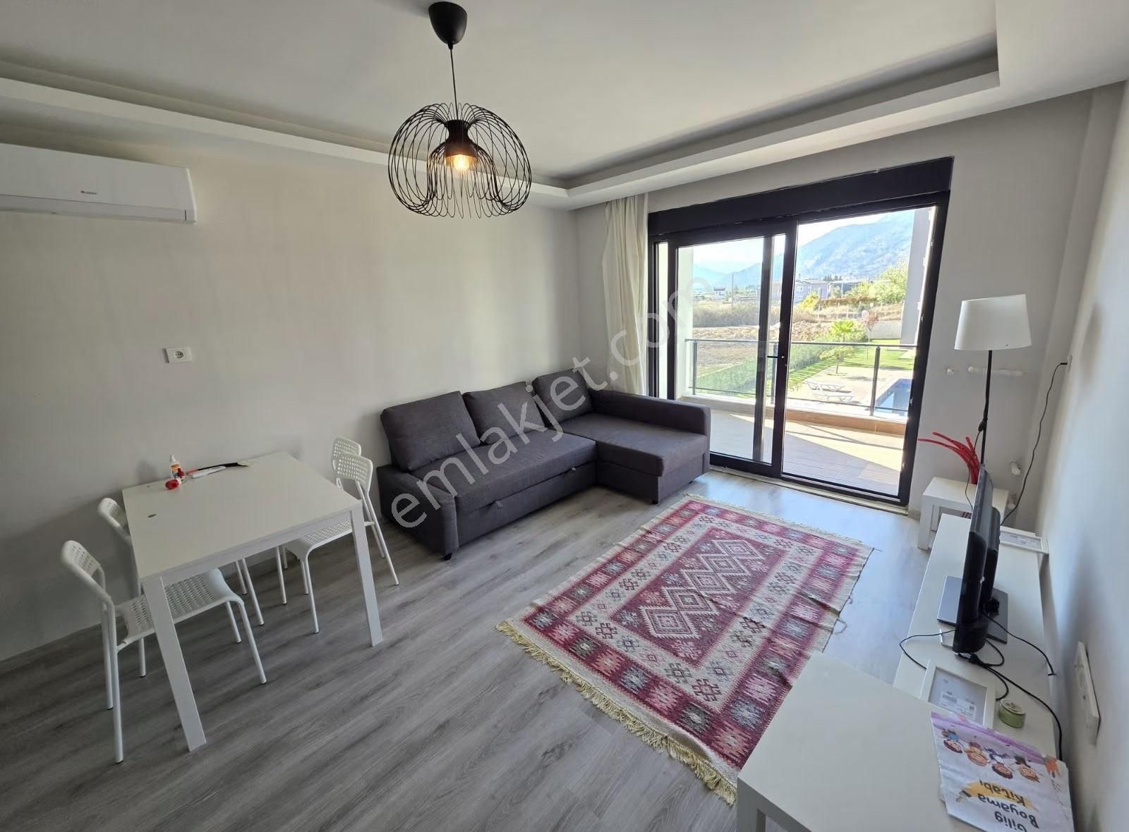 Ara Kat Eşyalı 1+1 / Havuz Manzaralı / İskan Var / Yeniköy - Görsel 6