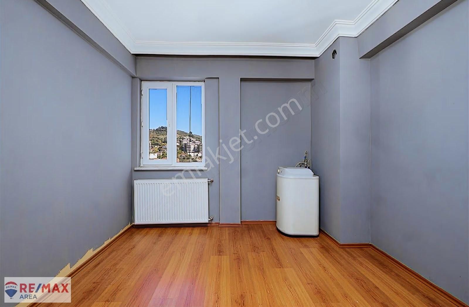 Remax Area Dan Satılık Deniz Manzaralı Teraslı 5+1 Dubleks Daire - Görsel 5
